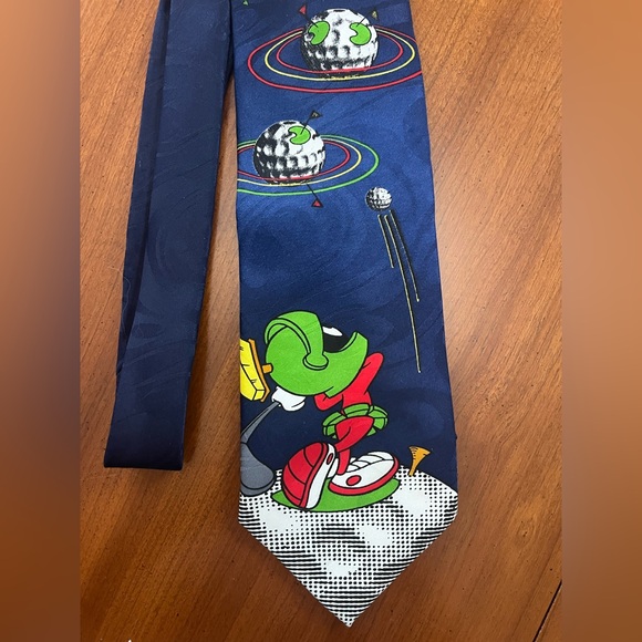 🌌 Vintage 1990s Marvin the Martian Golf Looney Tunes Tie USA Made - Picture 10 of 10
